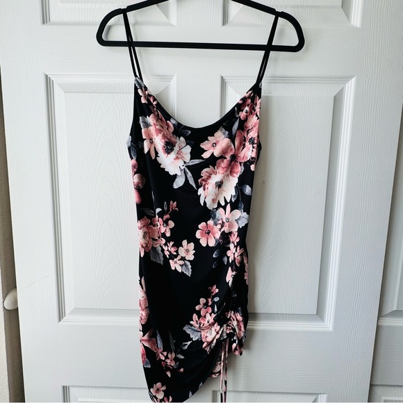 NWT Blue Jasmine Floral Black and Pink Dress - Picture 1 of 8